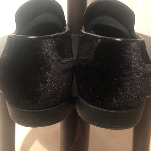 ASOS Black and Gold Crown Velvet Loafers Men 9 - Picture 4 of 4